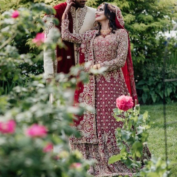 Pakistani/Indian/Desi DESIGNER BRIDAL WEDDING LENGHA DRESS - Picture 3 of 4